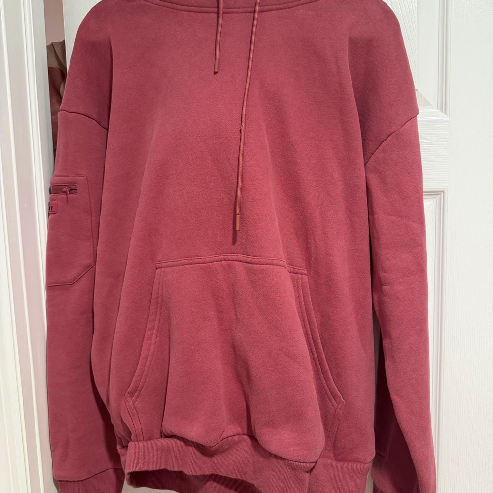 Comfrt Travel Maroon Hoodie Sweatshirt Set
